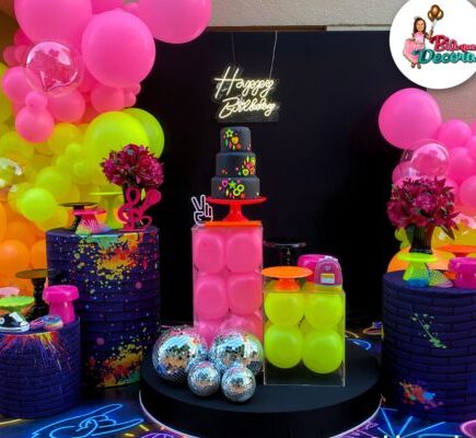 Decoração de Festas Neon Como Criar uma Experiência Luminosa e Cheia de Energia (1)