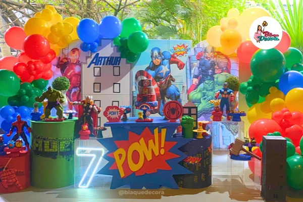 Decoração de festa tema heróis