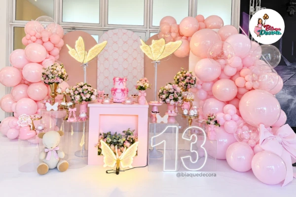 decoração de aniversário feminino diferente tema laço